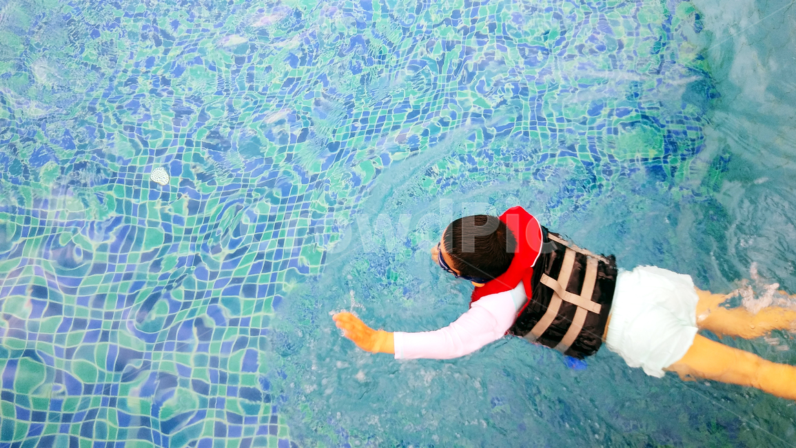 water,물,사람,swimming,수영,스포츠,sport,pool,풀,수영장,여름,계절,summer,season,사람,인물,인간,human,person,어린이,어린아이,child,children,kid,스포츠,레저,운동,sports,leisure,exercise