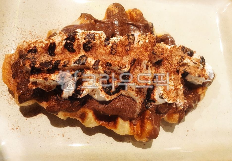 bread,dessert,Crople,Nutella,snack,Crople Nutella,groceries,food