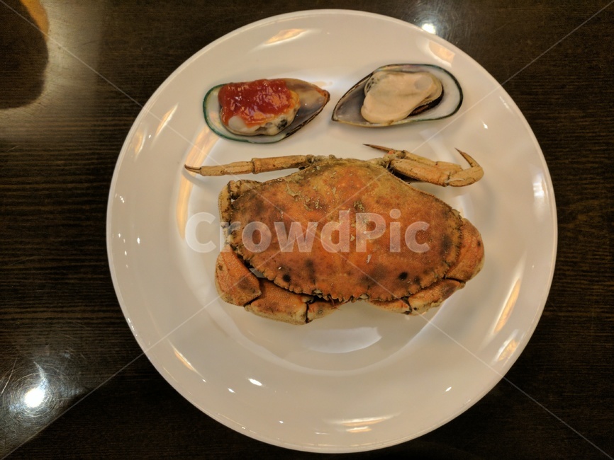 dish,요리,food,음식,meal,식사,게,던지니스크랩,굴,dungenesscrab,oyster,해산물,씨푸드,seafood,음식,식재료,요리,food,cook,meal,dishes,food reserves