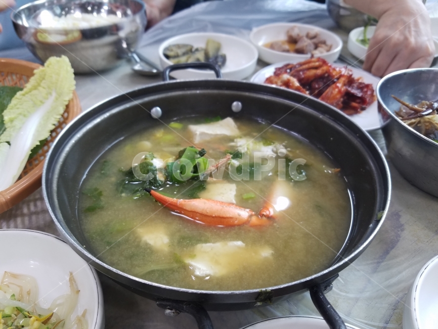 꽃게탕,음식,한식,식당,국물,음식,식재료,요리,food,cook,meal,dishes,food reserves,수산물,해산물,fishery products,seafood,한식,한국음식,한국요리,korean food,korean dishes,korean meal,korean cook