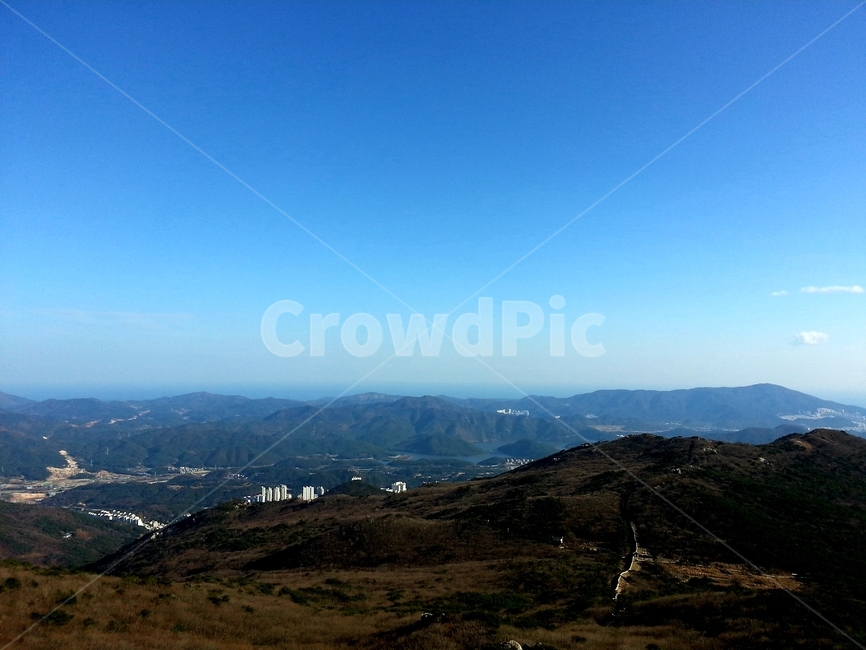 하늘,산,sky,가을,풍경,금정산,도시,부산,푸른,맑음,한국,대한민국,나무,단풍,등산,구름,햇살,mountain,scenery,fall,autumn,city,busan,blue,clean,clear,korea,tree,maple,mountainclimbing,cloud,sunny