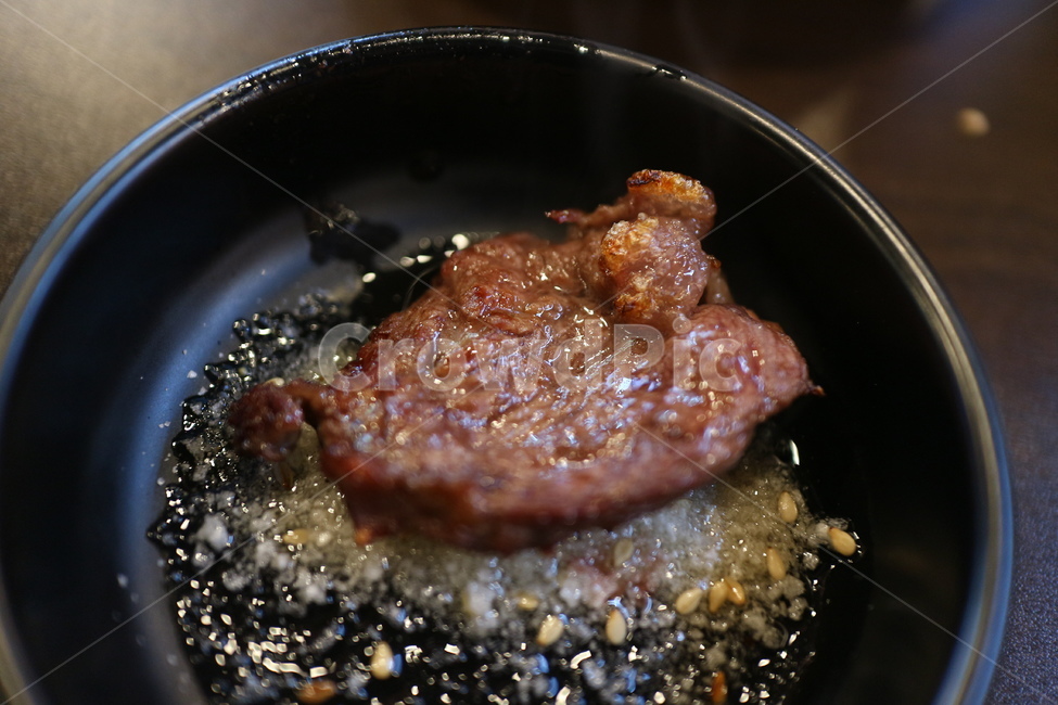 소고기,food,koreafood,beef,육즙,한점,고기,외식,고기집