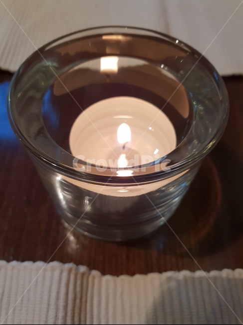 초,양초,불꽃,기도,안정,candle,flame,pray,생각,마음,mind,fire,사물,물건,오브젝트,thing,object,matter