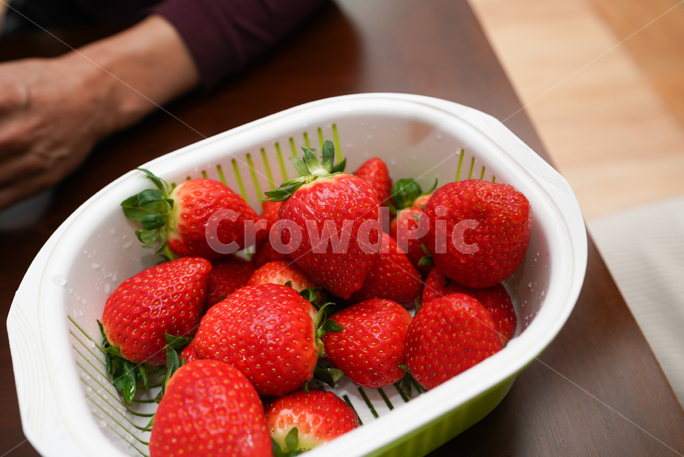 딸기,과일,디저트,먹거리,비타민,빨강,레드,red,색감,음식,strawberry,fruit