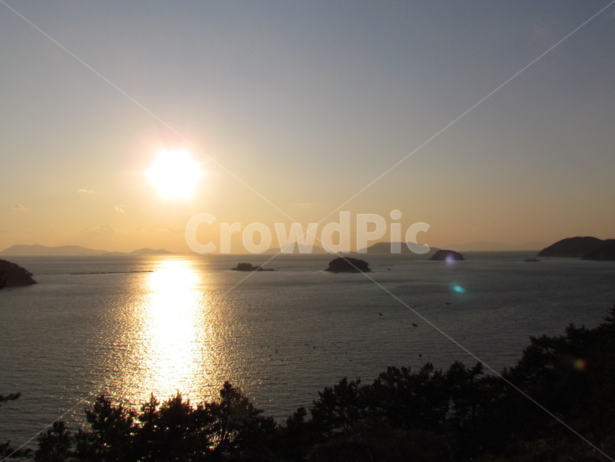 light,빛,flare,플레어,outdoors,나라,land,자연,nature,옥외,노을,석양,분위기있는,감성