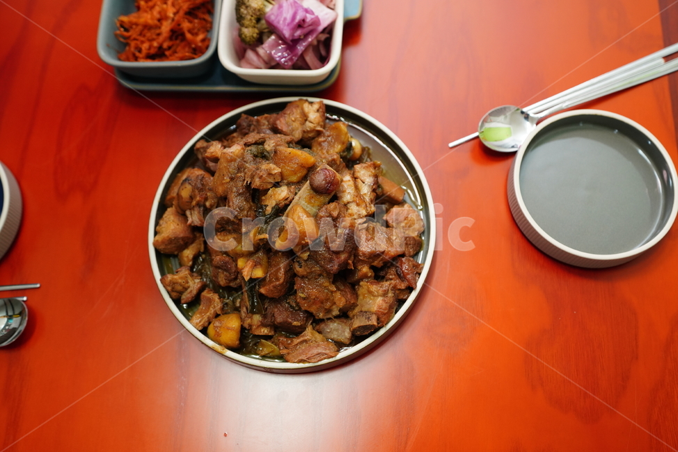 요리,음식,육식,갈비찜,찜요리,한식,먹거리,식사,고기,돼지,반찬,술안주