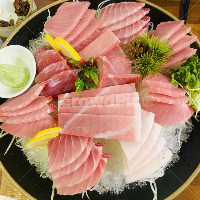 food,음식,식사,요리,저녁,참치회,회요리,음식,식재료,요리,food,cook,meal,dishes,food reserves