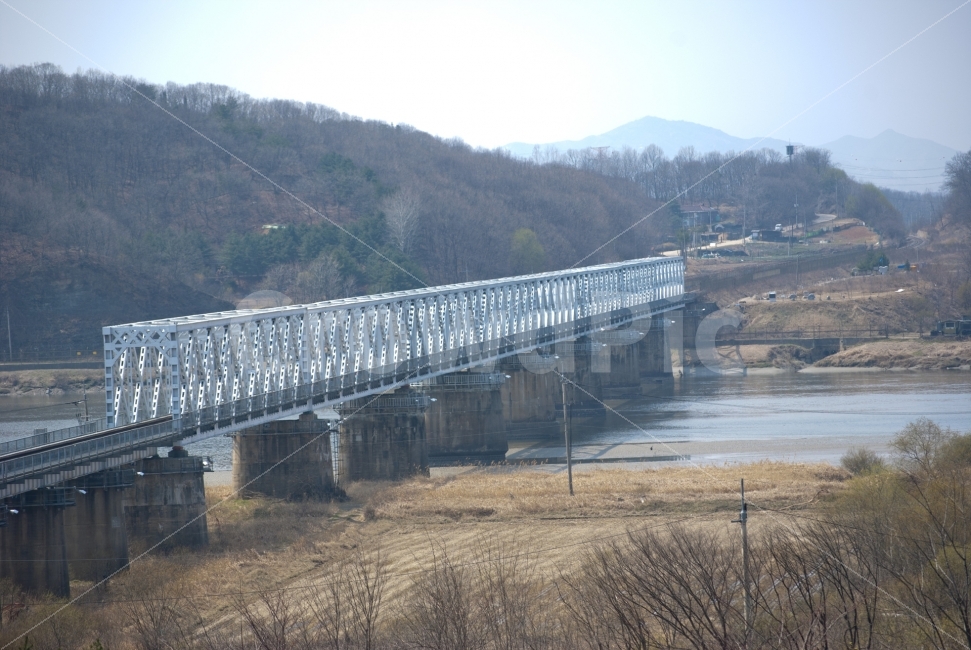 임진각,철교,휴전선,자유의다리,여행,평화의다리,북한,아픔,625사변,시골,마을,풍경,landscape,country,rural,town