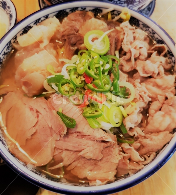 쌀국수,베트남쌀국수,베트남음식,고기,돼지고기,직화쌀국수,맛있는,먹다,요리,ricenoodle,vietnamricenoodle,vietnam,베트남,vietnamfood,meat,pork,delicious,eat,dish,음식,식재료,요리,food,cook,meal,dishes,food reserves,면류,면요리,noodles