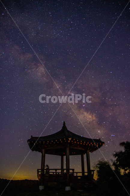 은하수,미리내,별,안반데기,star,milkyway,galaxy,대관령,야경,밤,풍경,nightscape,night,landscape,한국전통,한국문화,korean traditional,korean culture,건축물,건물외관,exterior,building,structure,architecture,construction,nature,자연,outdoors,옥외