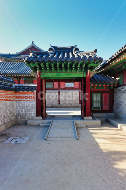 서울,경복궁,단청,기와,한국,정서,한국전통,한국문화,korean traditional,korean culture,랜드마크,landmark,tourist attraction,한국랜드마크,한국관광지,한국명소,korea landmark,korea tourist attraction,건축물,건물외관,exterior,building,structure,architecture,construction