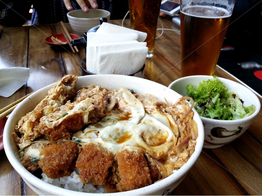 일본음식,가츠동,덮밥,샐러드,점심,lunch,food,japanesefood,음식,식재료,요리,food,cook,meal,dishes,food reserves,일식,일본음식,일본요리,Japanese food,Japanese dishes,Japanese meal,Japanese cook