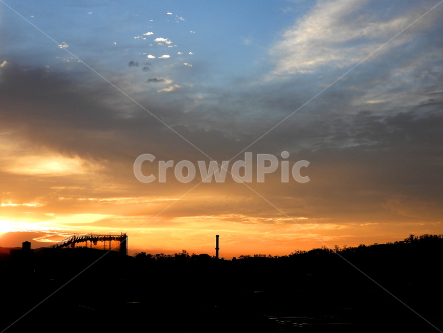 일출,구름,태양,풍경,산,자연,풍경,nature,landscape,실루엣,그림자,silhouette,shadow,outdoors,옥외,sunset,일몰,red sky,붉은 하늘,sky,하늘,dusk,황혼,dawn,새벽