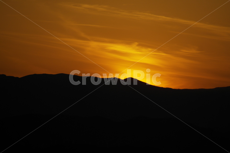 일몰후,하늘과땅,2분법,풍경,해넘이후,자연,풍경,nature,landscape,outdoors,옥외,dawn,새벽,red sky,붉은 하늘,sunset,일몰,sky,하늘,dusk,황혼