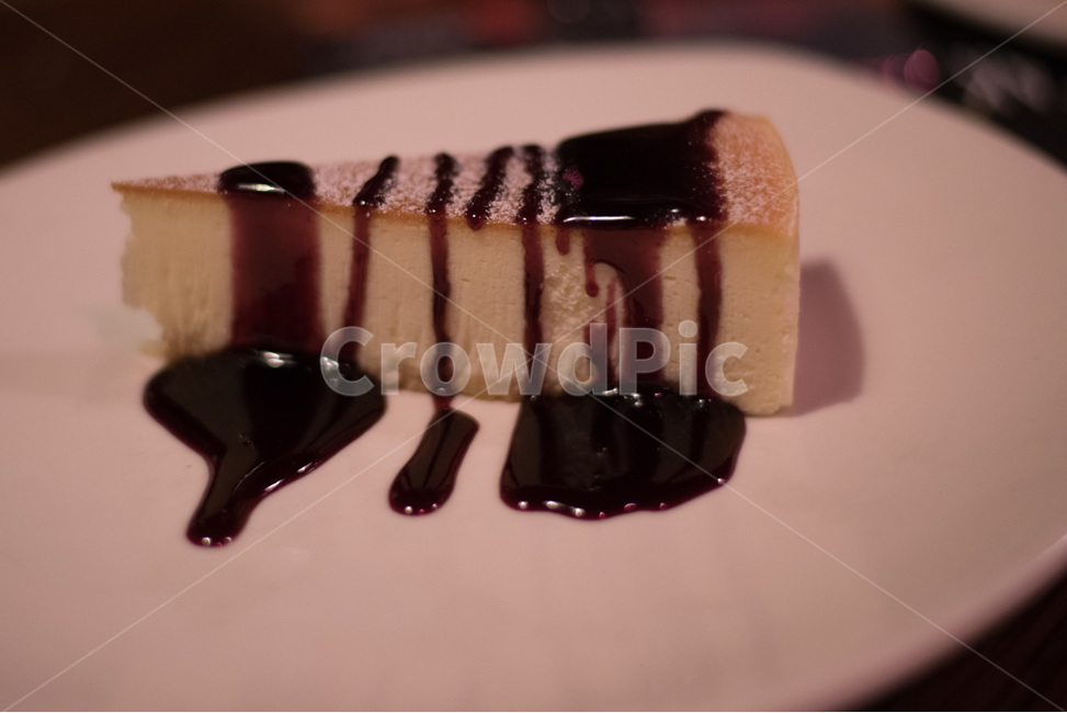 케잌,cake,포도맛,포도시럽,케이크,간식,후식,음식,식재료,요리,food,cook,meal,dishes,food reserves,디저트,간식,후식,dessert,snack