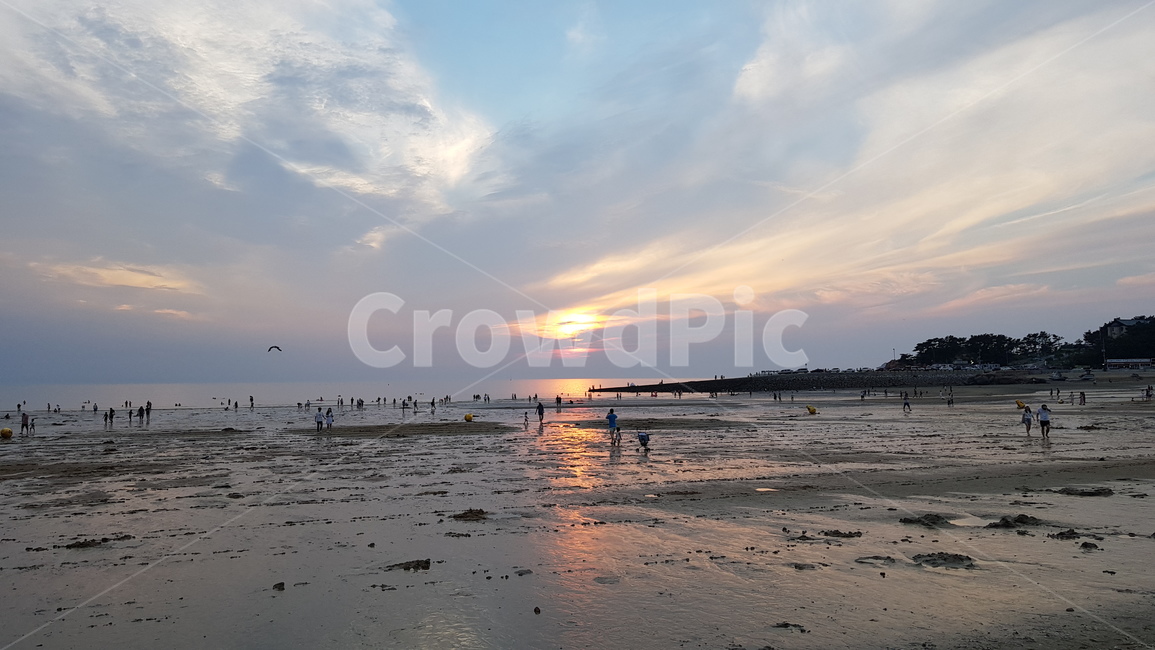 바다,해변,노을,태양,해질녘,구름,sea,ocean,beach,seashore,seaside,해안,sunset,석양,sun,solar,sunlight,햇빛