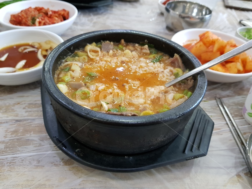 국밥,점심,얼큰,해장,시원,음식,음식,식재료,요리,food,cook,meal,dishes,food reserves,한식,한국음식,한국요리,korean food,korean dishes,korean meal,korean cook