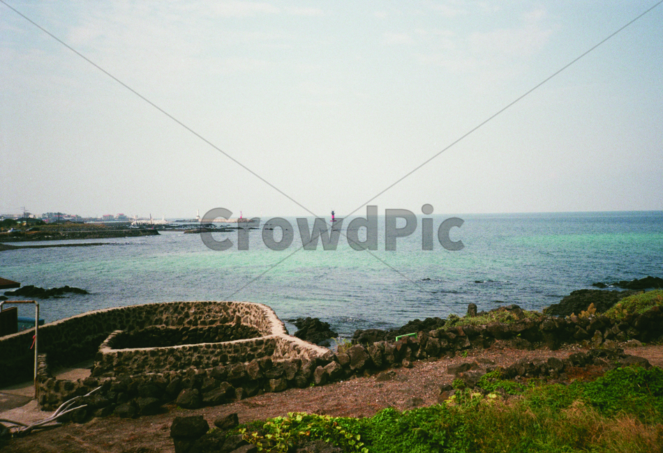 제주도,세화해변,바다,한적함,여유,힐링,바닷마을,하늘,구름,물놀이,제주,휴가,바캉스,등대,바다풍경,오션뷰,여름