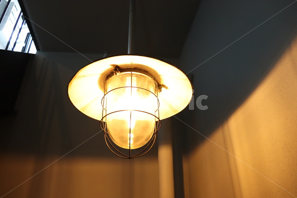 조명,인테리어,전구,카페,건물,인테리어,실내디자인,interior design