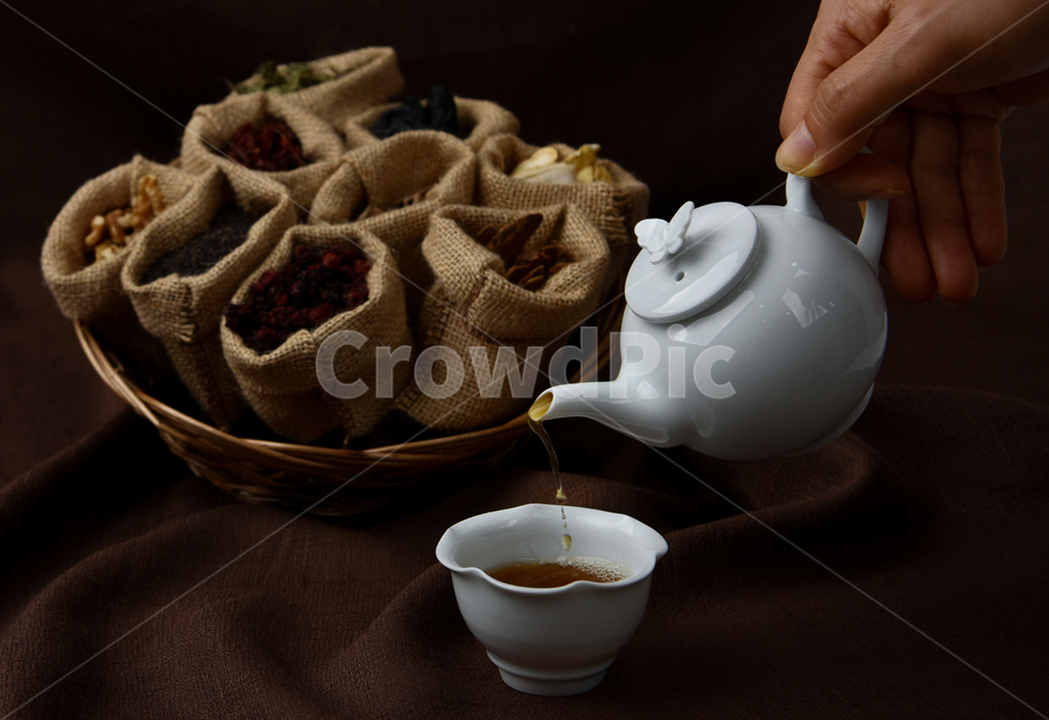 한약재,한의원,한약,건강,약재,한국전통,한국문화,korean traditional,korean culture,사람,인물,인간,human,person,신체일부,몸,body,건강,헬스웨어,헬스케어,healthware,health care,음식,식재료,요리,food,cook,meal,dishes,food reserves