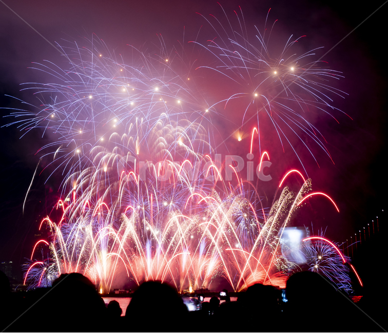 불꽃,불꽃놀이,폭죽,폭죽놀이,광안리,광안대교,firework,fireworks,감성,빈티지,야경,밤,풍경,nightscape,night,landscape,축제,행사,festival,carnival,event