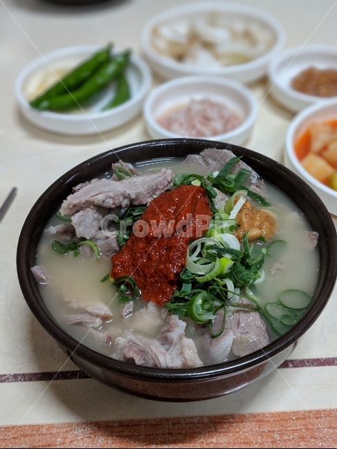 음식,돼지국밥,국밥,돼지,한식,대구국밥,맛집