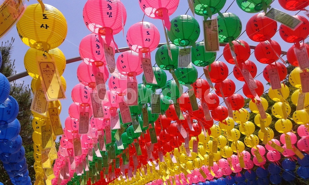 사월초파일,절,등달기,음력4월8일,부처님오신날,종교,신앙,religion,belief,faith,축제,행사,festival,carnival,event