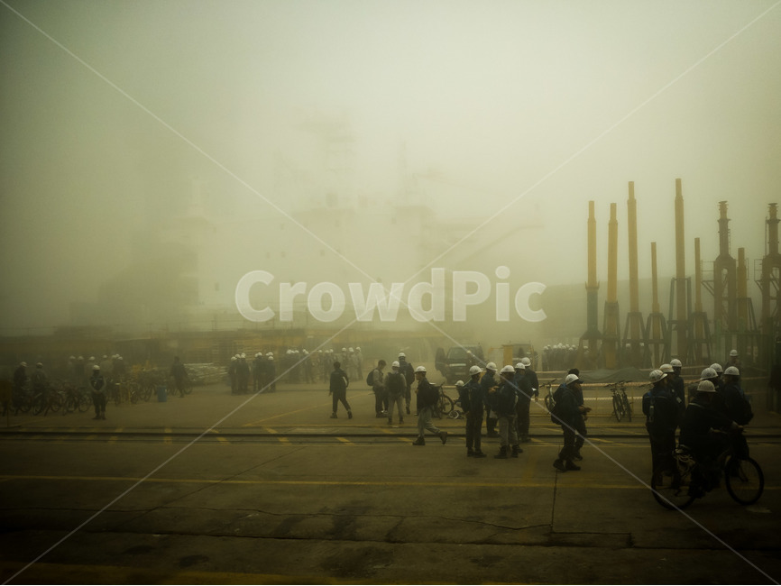 human,인간,person,사람,조선소,중공업,아침출근,산업,industry,industrial