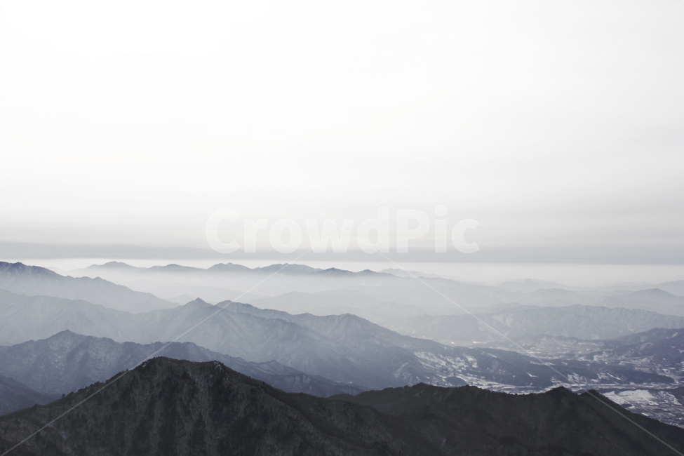 산,겨울산,설산,덕유산,mountain,구름낀산,겨울,풍경,자연,자연,풍경,nature,landscape,mountain range,산맥,outdoors,옥외,peak,피크