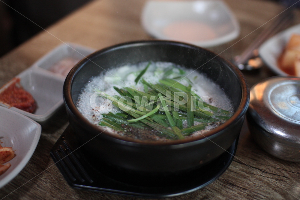 돼지국밥,고기국밥,한식,뚝배기,koreanfood,제주음식