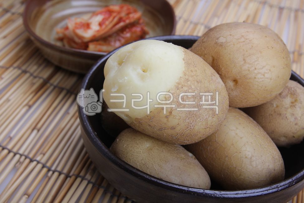 red clay potatoes,cooking ingredients,vegetable,vegetables,food,whole potato,Boiled Potatoes,root fruit,potato,Food Ingredients,animated,Sumi Potato,fresh