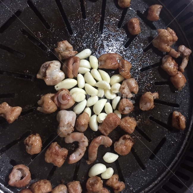 마늘,곱창구이,smallintestine,돼지곱창,곱