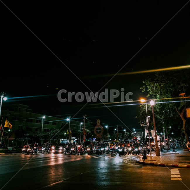오토바이,도시,도로,불빛,정치,stop,대기,가로등,밤,저녁,야경,밤,풍경,nightscape,night,landscape