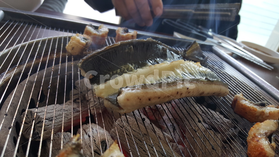 장어,장어구이,연탄구이,외식,스테미너,보양식