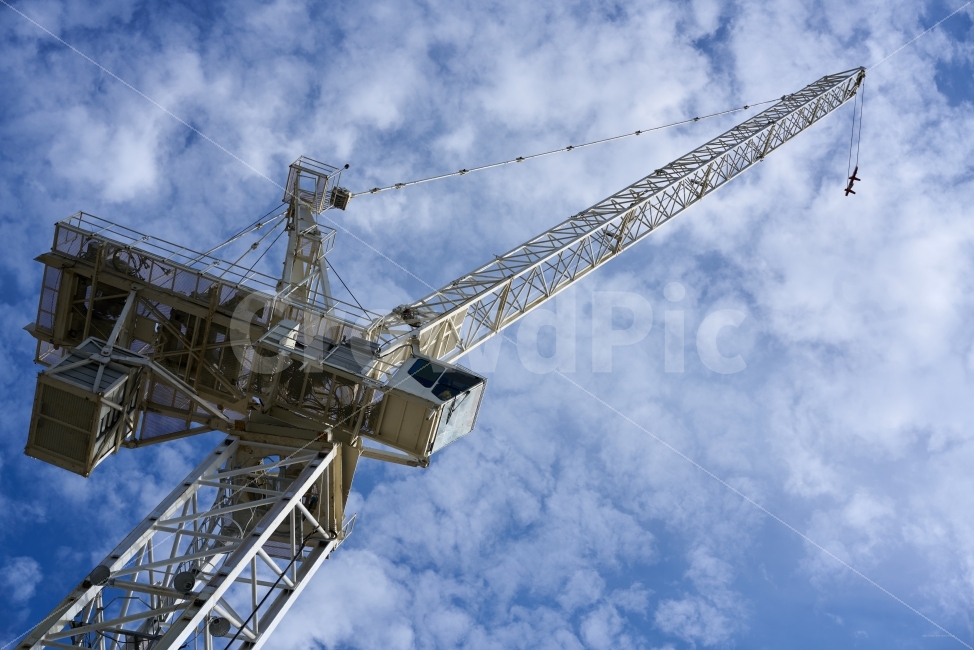 타워크레인,크레인,기중기,건설장비,기계,하늘,구름,산업,industry,industrial,건설업,건축업,construction industry
