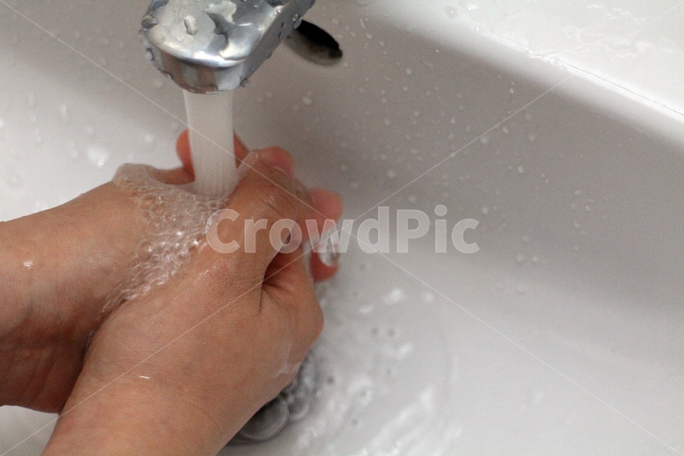 fine dust,Cleanliness,disease,Washing hands,Cold prevention,water,season change,three times a day,hand