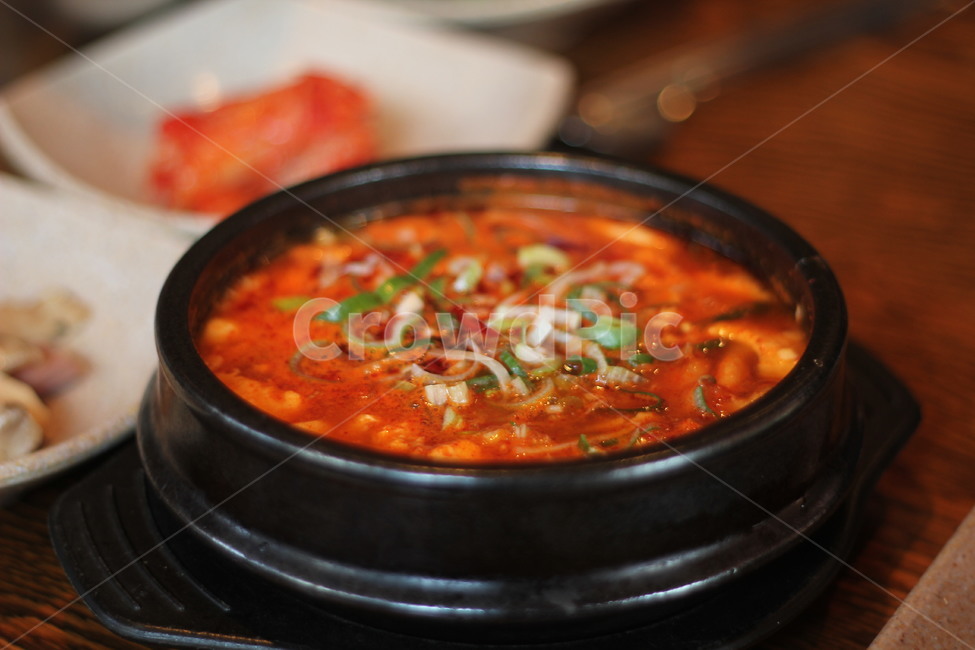 순두부찌개,순두부,찌개,국,뚝배기,식사,밥집,음식점,음식,식재료,요리,food,cook,meal,dishes,food reserves