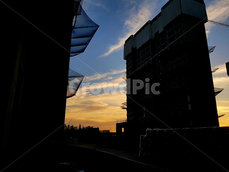 노을,석양,하늘,구름,감성,풍경,웅장함,실루엣,그림자,silhouette,shadow,건축물,건물외관,exterior,building,structure,architecture,construction