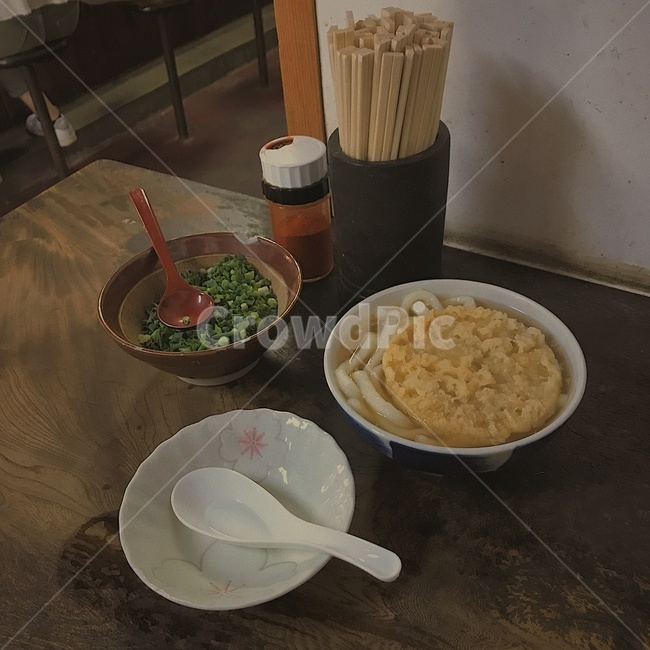 우동,혼밥,일식,음식,food,음식,식재료,요리,food,cook,meal,dishes,food reserves,면류,면요리,noodles,일식,일본음식,일본요리,Japanese food,Japanese dishes,Japanese meal,Japanese cook