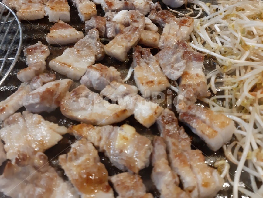 삼겹살,돼지고기,육식,한돈,숙주삼겹살,음식,식재료,요리,food,cook,meal,dishes,food reserves,육류,고기,meat