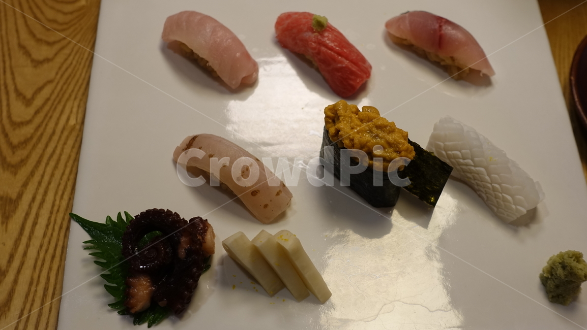 음식,dish,food,meal,초밥,스시,sushi,성게초밥,우니,성게