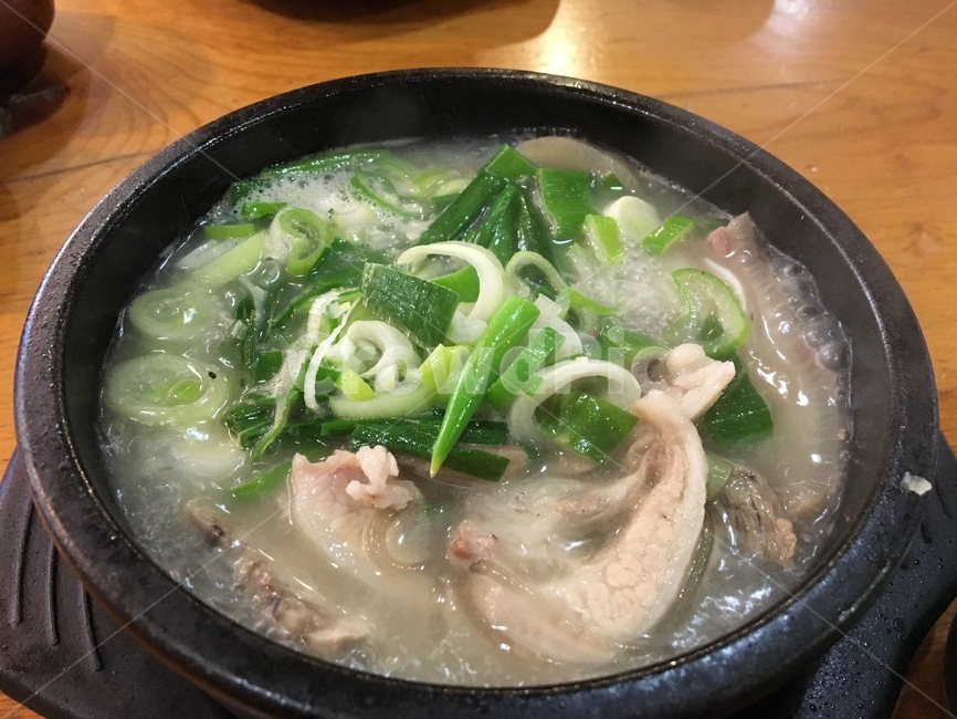 요리,food,음식,meal,dish,bowl,사발,돼지국밥,부산,국밥,밥,식사,한국음식,koreanfood