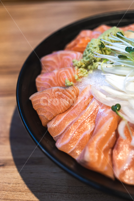 연어사시미,연어회,생연어,연어,연어요리,음식,food,cook,회,안주,일본음식,reserves,dishes,meal,식재료,japanesedishes,japanesefood,japanesecook,수산물,음식,식재료,요리,food,cook,meal,dishes,food reserves