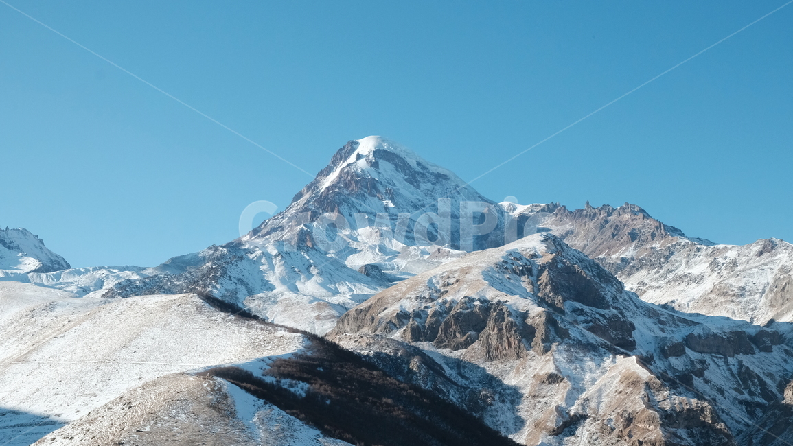 mountain,산,nature,자연,outdoors,옥외,mountainrange,산맥,ice,peak,설산,눈,snow,snowmountain,georgia,kazbekmountain,카즈베기,카즈벡산,조지아,산정상,겨울,계절,winter,season,자연,풍경,nature,landscape