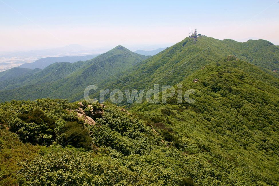Yesan,Mt Gayasan,ridge,scenery,summit,Chungcheongnamdo,fresh green