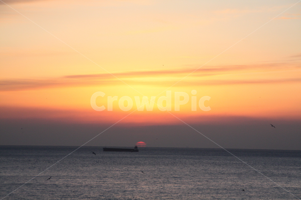 부산,해돋이,바다,일출,하늘,남해,자연,풍경,nature,landscape,outdoors,옥외,dusk,황혼,sunset,일몰,sky,dawn,새벽,red sky,붉은 하늘