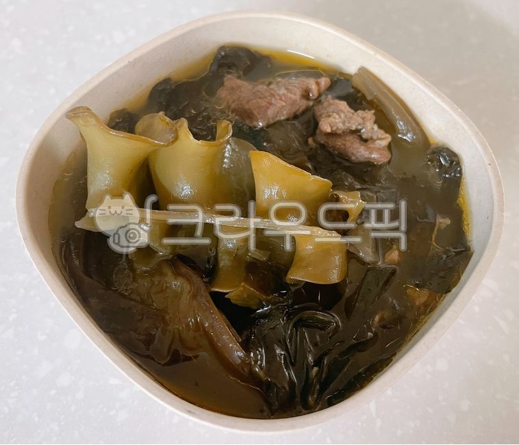 미역귀미역국,미역국,미역귀,미역,국,국물,소고기,소고기미역국,소,고기,육류,음식,요리,식사,식재료,먹방,밥도둑,생일음식,dish,food,meal,cook,meat,음식,식재료,요리,food,cook,meal,dishes,food reserves