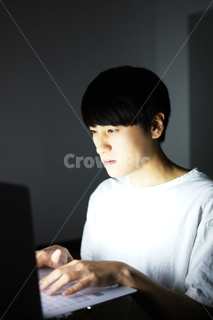 game,computer addiction,addiction,Addicted,Internet addiction,computer,wake,gamer,man,Game addiction