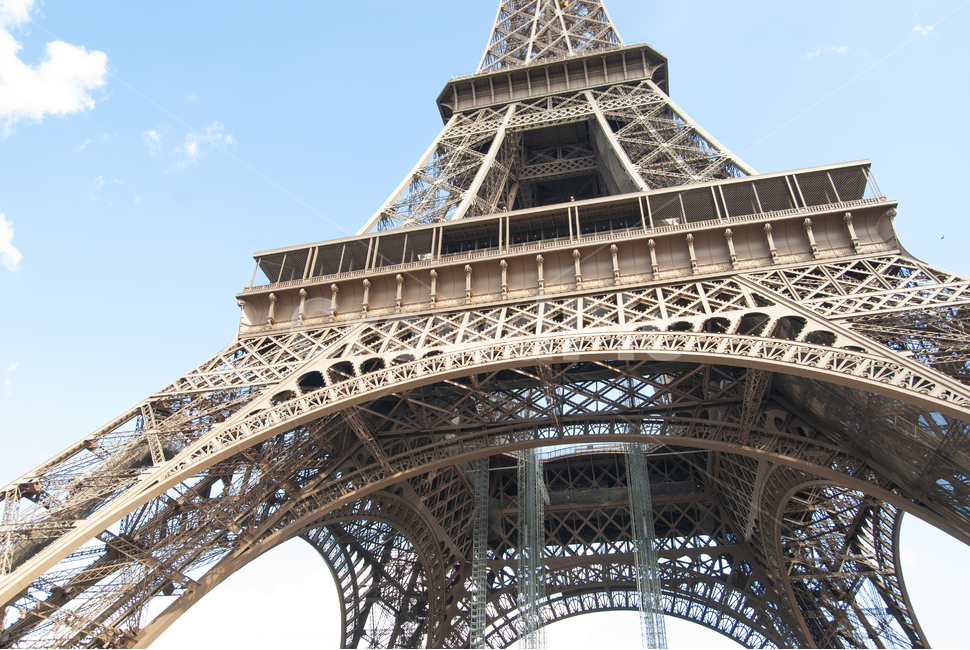 에펠탑,eiffeltower,toureiffel,파리,프랑스,건축물,건물외관,exterior,building,structure,architecture,construction