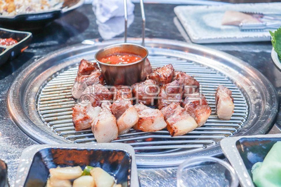 삼겹살,음식,돼지고기,제주흑돼지,흑돼지,한국음식,koreanfood,pork,koreanbarbecue,barbecue,food,바베큐,한국,고기,흑돼지바베큐